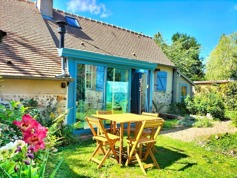Charmante Maisonnette En Pierre Écardenville-sur-Eure Exteriér fotografie